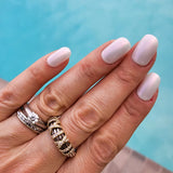 Alabaster Glazed - Oval Sustainable Nails