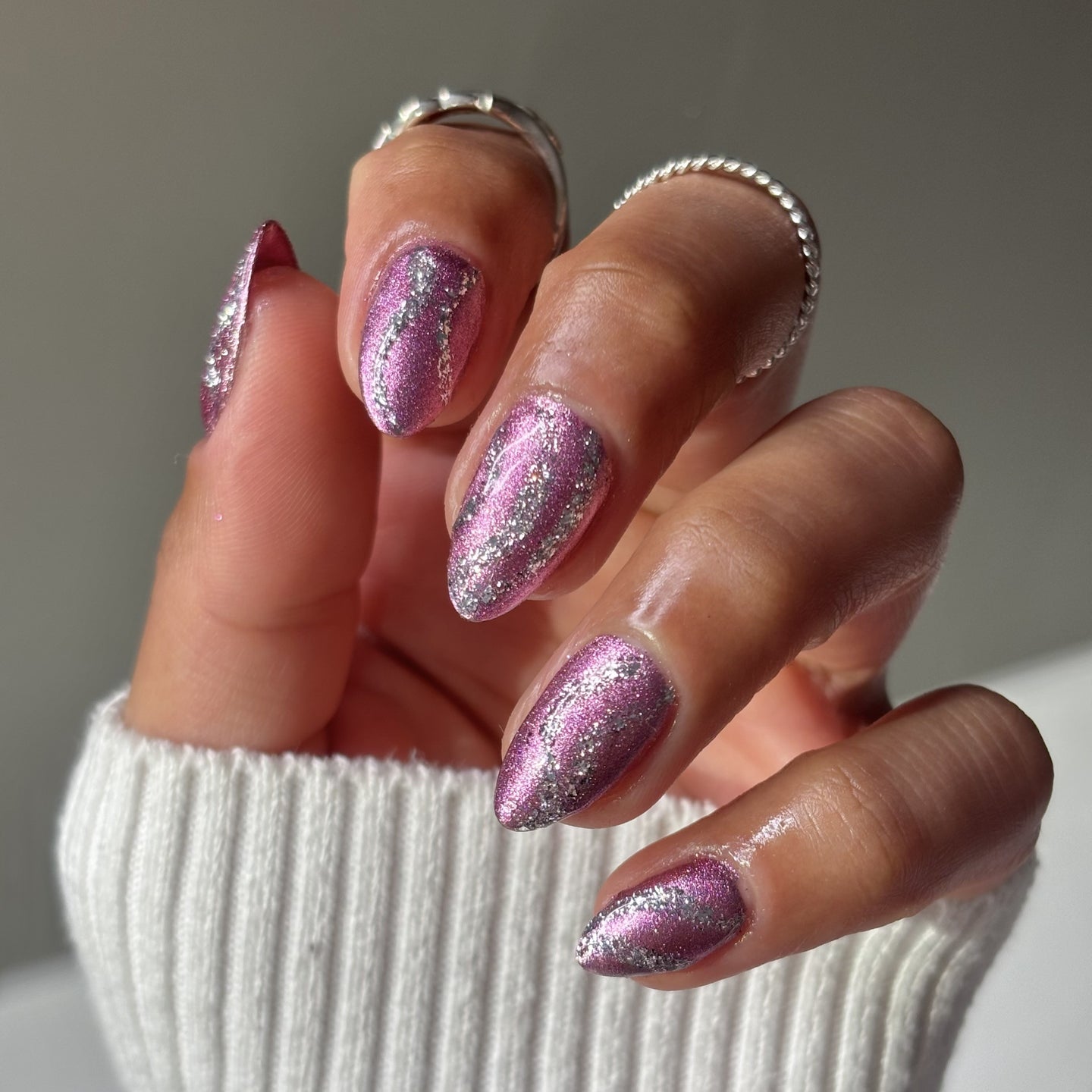 Fine Lines - Silver Glint