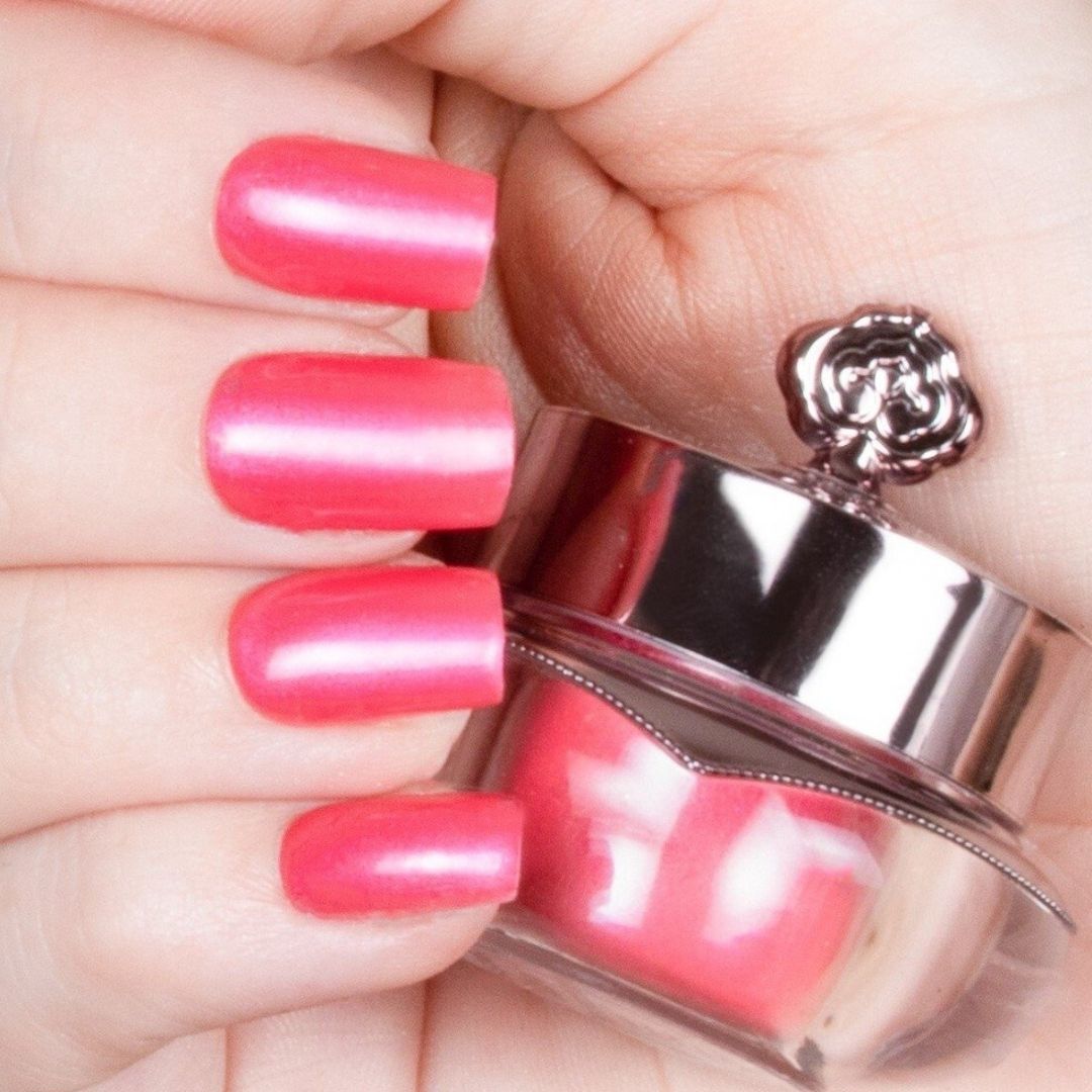hot pink glossy shade